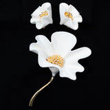 Monet White Acrylic Ruffled Flower Brooch and Earrings Set vintage - Rhinestone Rosie