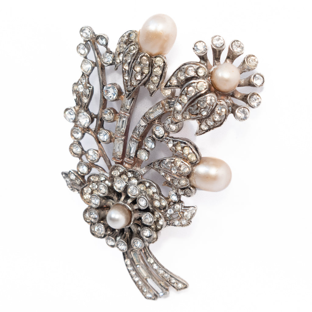 Rhinestone Pearl Flower Trembler Brooch vintage - Rhinestone Rosie