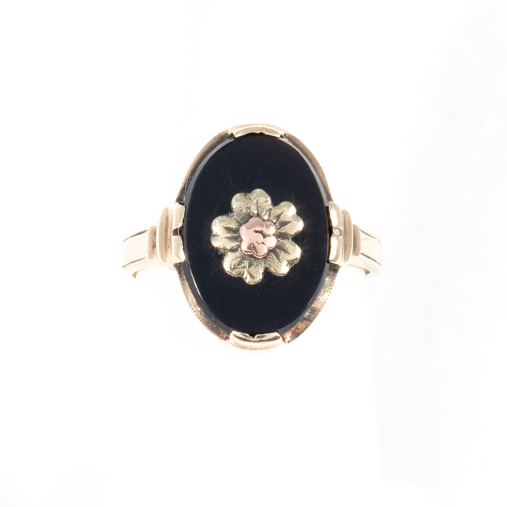 Ever Blossom Brooch, Yellow Gold, Onyx & Diamonds - Jewelry